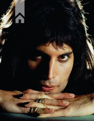 Фредді Меркюрі: A Kind of Magic + суперобкладинка - фото 3